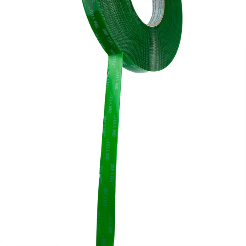 6792